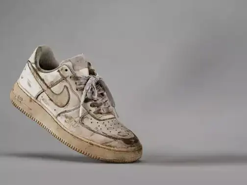 Sneaker sale avant lavage